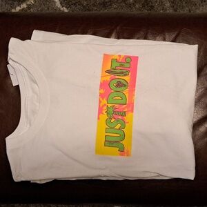 Mens Nike T-shirt